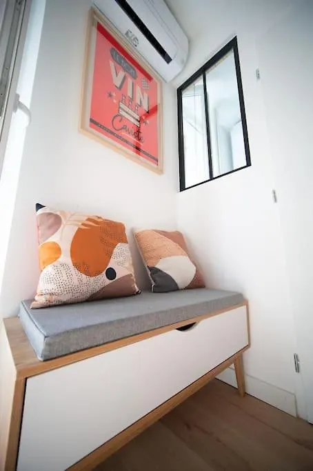Apartment Air Conditioning Balcony 5 Couchages Marseille France